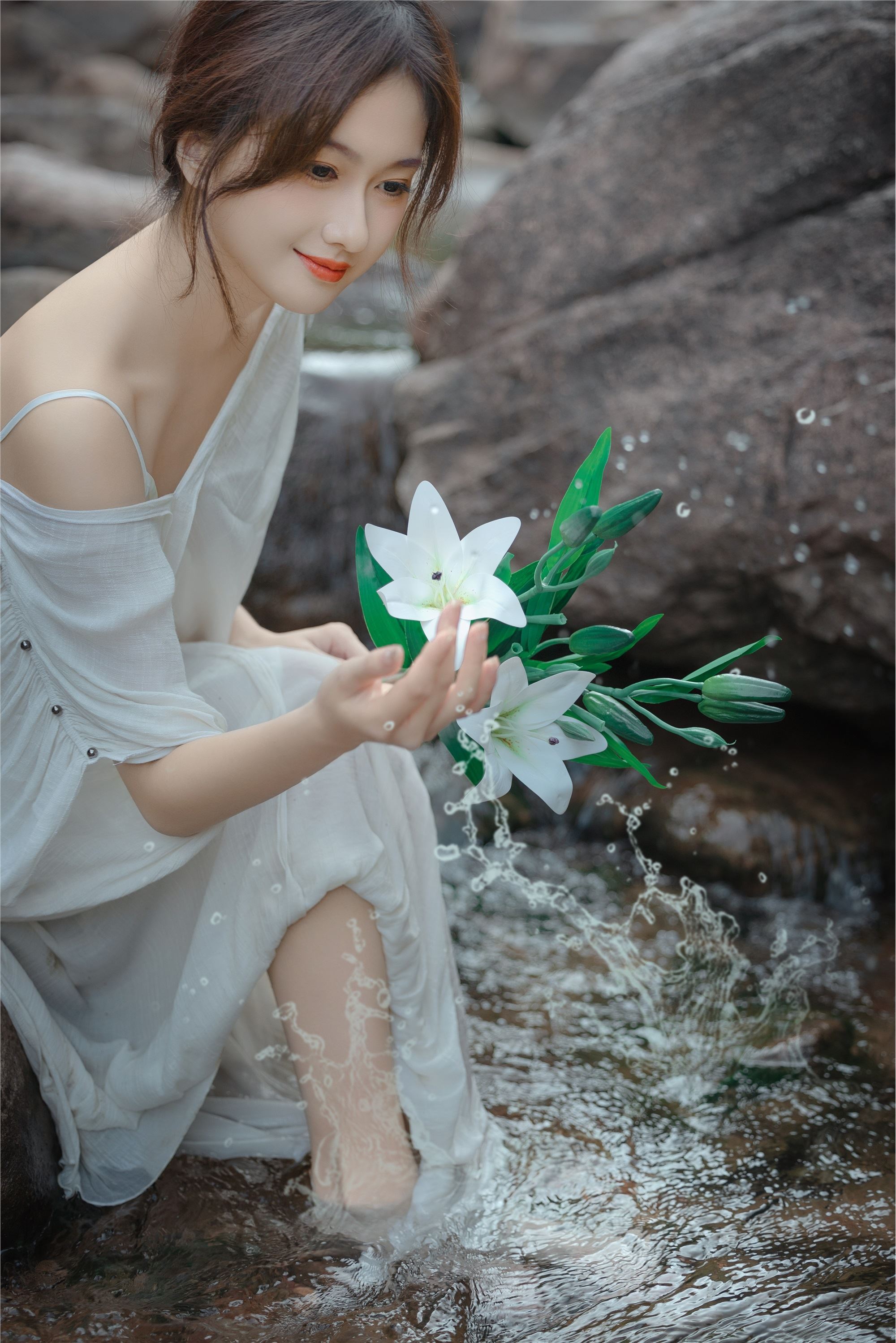 YITUYU艺图语 2025.01.02 溪边情思 大歪歪哥